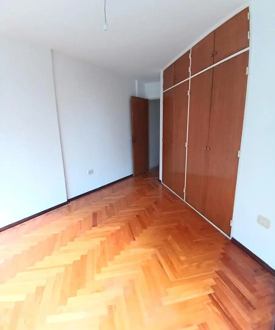 Alquiler Departamento Nueva Cordoba 2 dormitorios y cochera 3