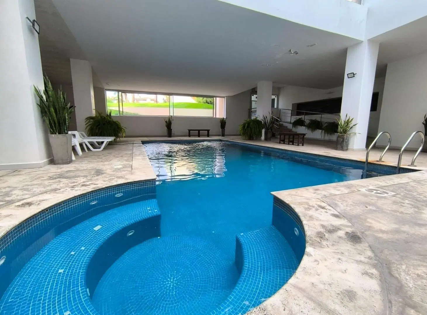Departamento MAI TEI Altos del Chateau 4