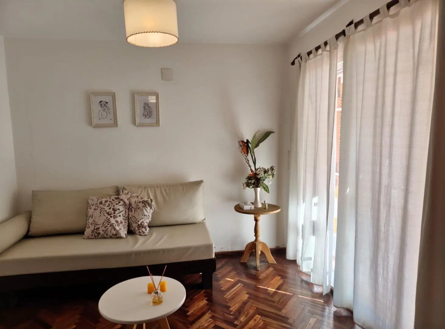Venta de casa 3 dormitorios en Arguello 8