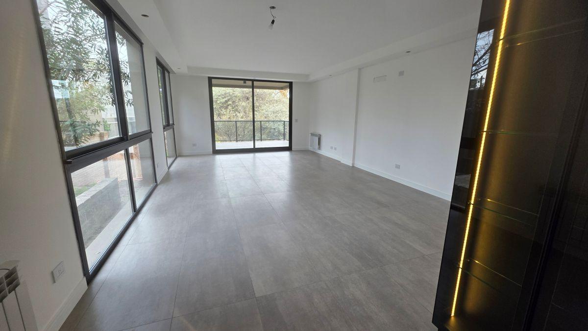 Foto de En Alquiler La Rosella Villa Belgrano 3 dorm todos en suite con, imagen 3