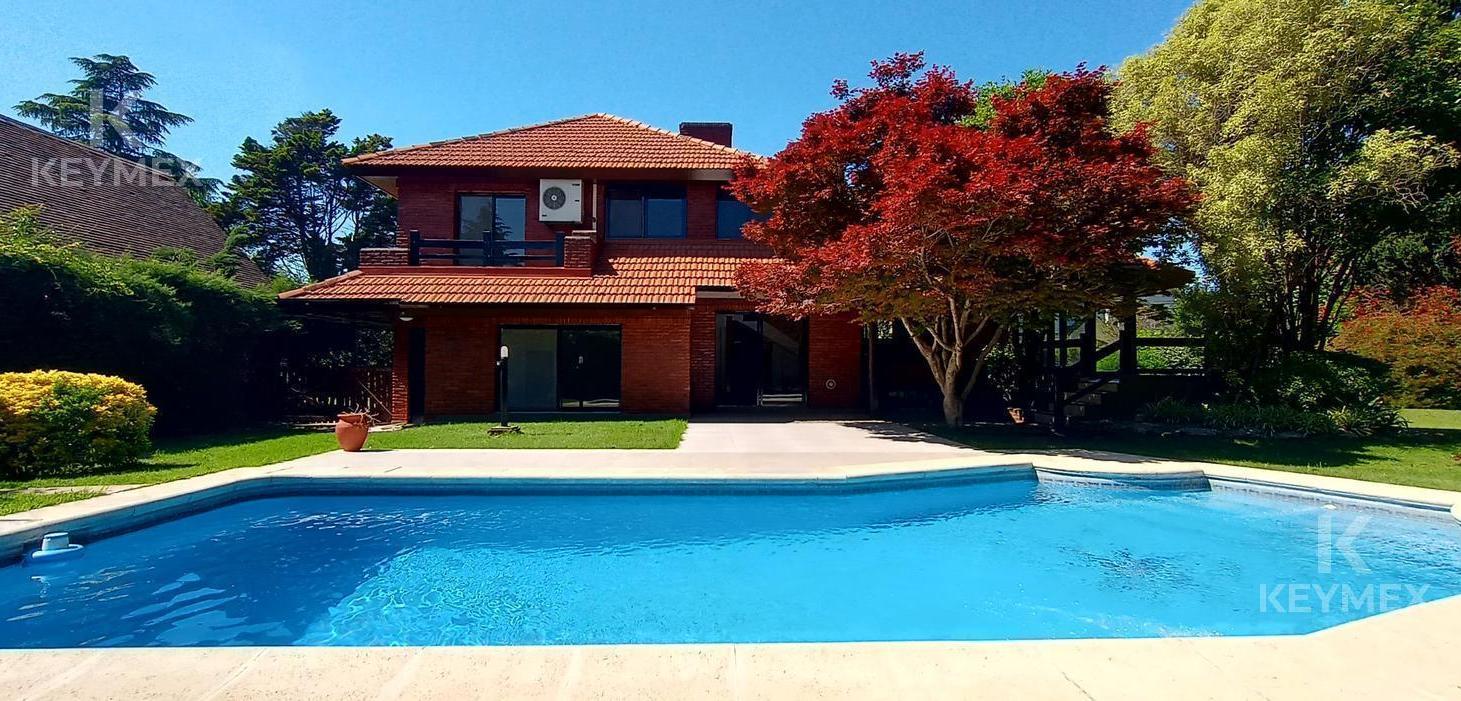 Venta de Casa Mapuche C.Club - Pilar