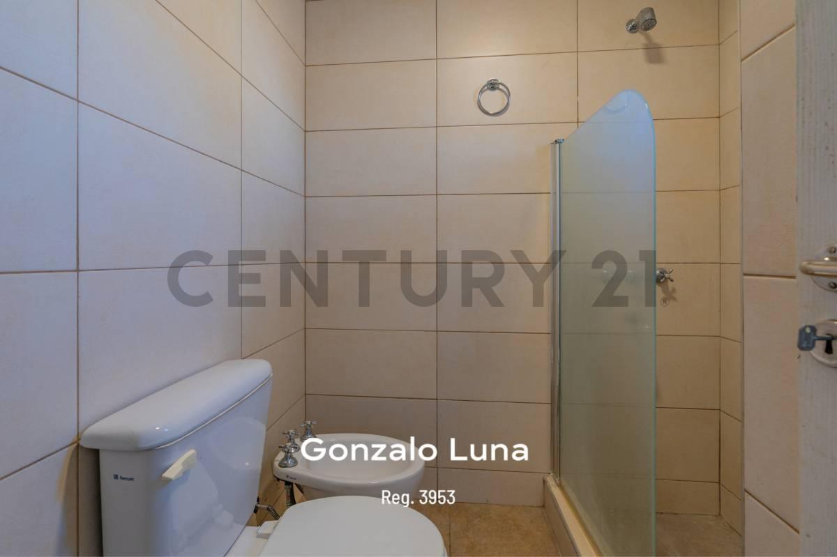 Venta de PH 3 Ambientes con Jardín y Espacio de Cochera, Santa Monica, Mar del Plata. 3
