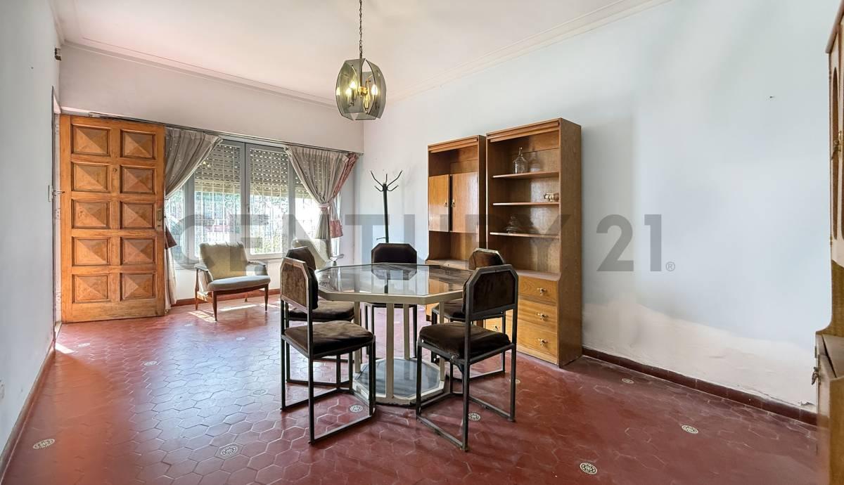Foto de Venta de casa 4 ambientes con garage y jardín, San Martín, Mar del, imagen 3
