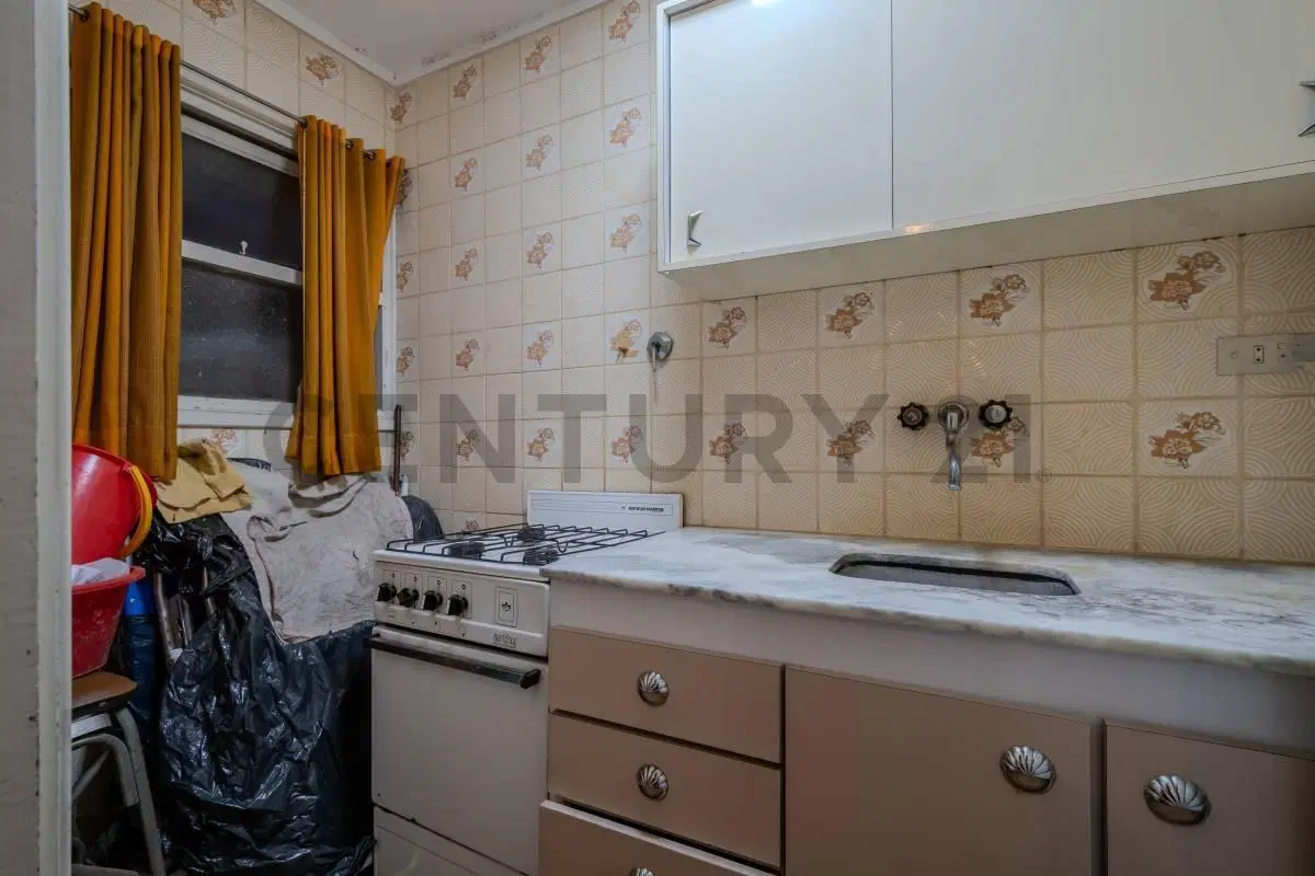 Venta de departamento 2 ambientes con patio, La Perla, Mar del Plata. 4