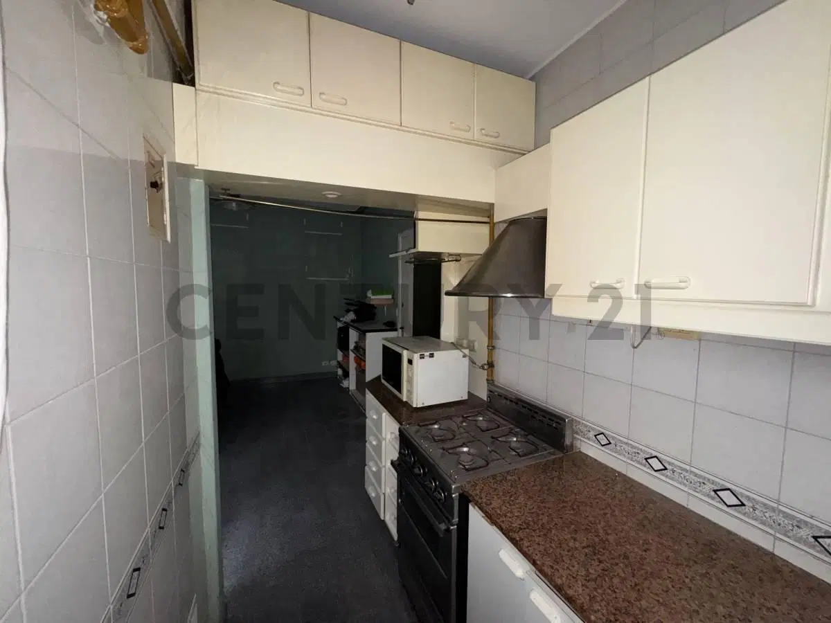 Venta de departamento de 2 ambientes frente al mar, Centro, Mar del Plata. 8