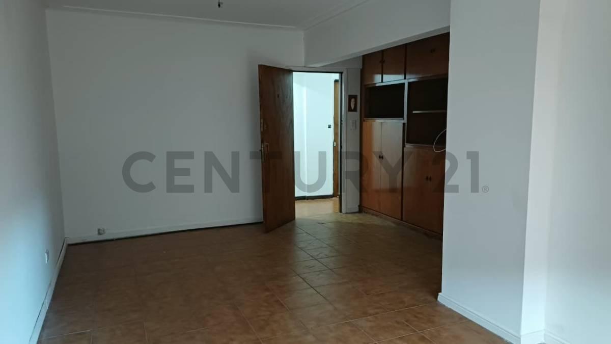 Foto de Venta de departamento cinco ambientes, frente al mar, Miramar., imagen 3