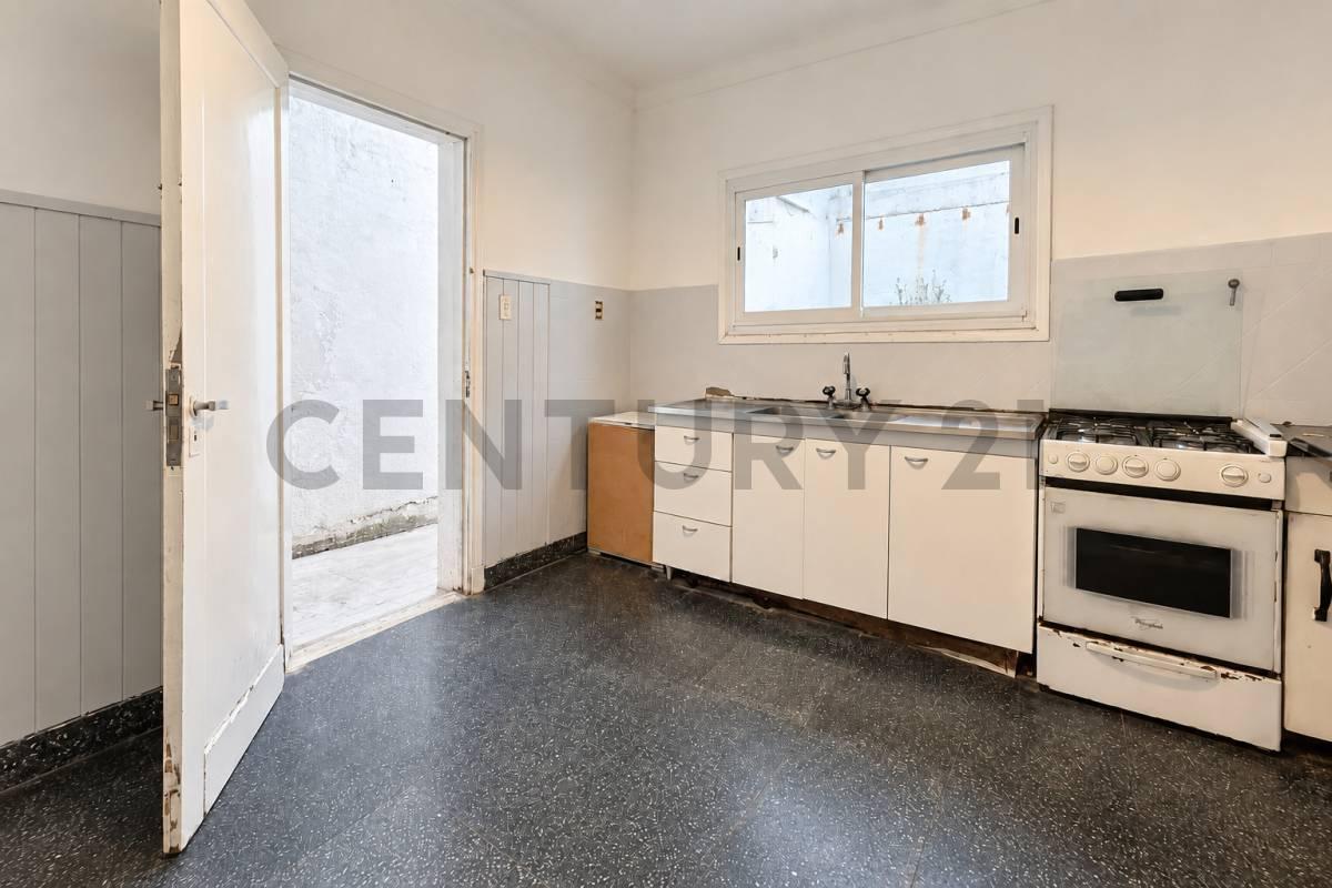 Foto de Venta de PH de 3 ambientes con cochera y patio, San José, Mar del Plata., imagen 1