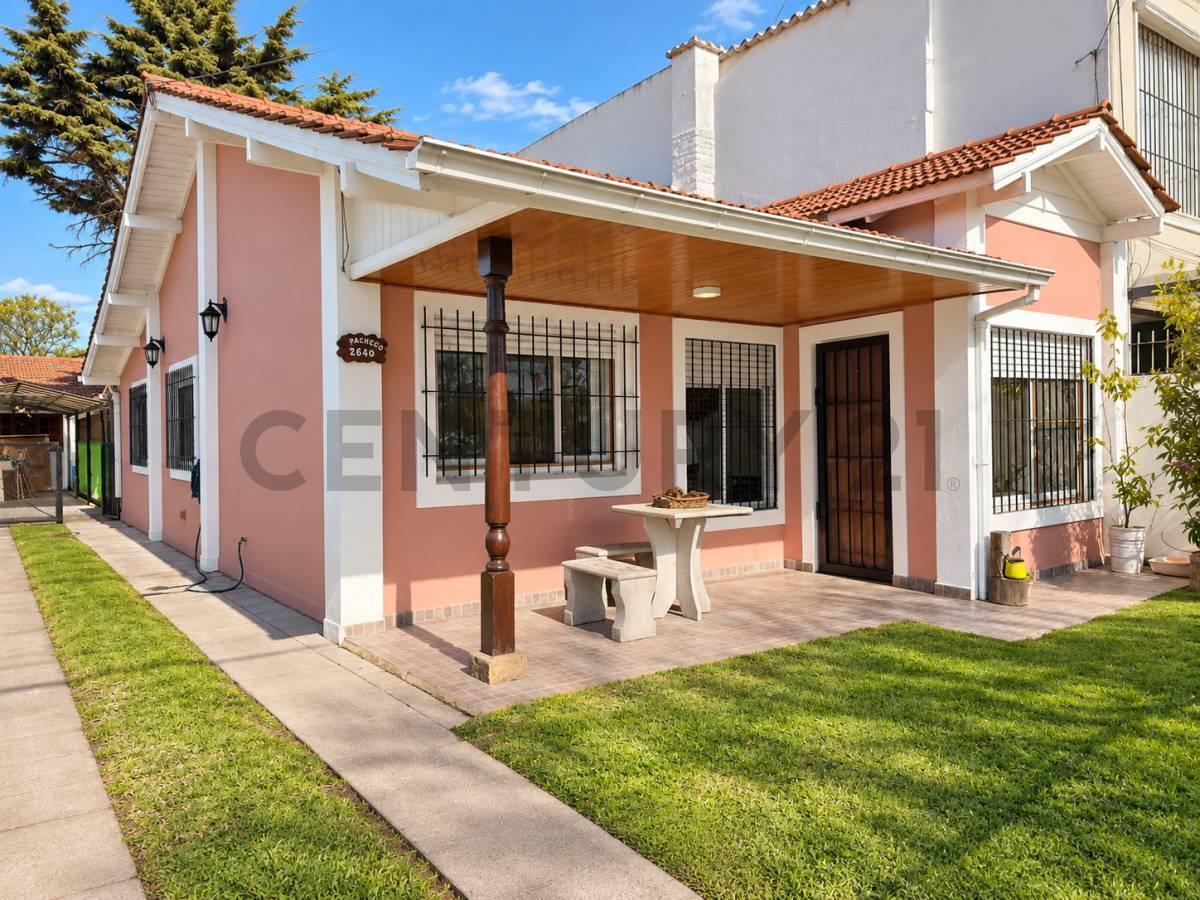 Foto de Venta de casa 4 ambientes con quincho, Punta Mogotes, Mar del Plata., imagen 2