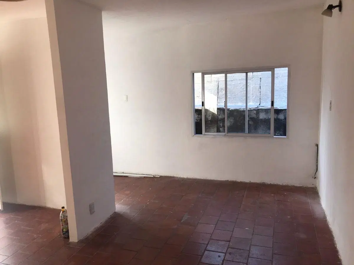 EXCELENTE OPORTUNIDAD PARA INVERSORES. Departamento de pasillo en Salta 2950 - Rosario. 3