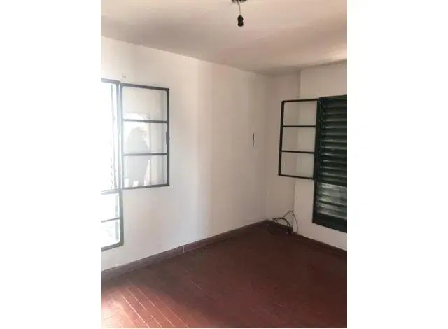 Monoambiente en Barrio La Siberia. A media cuadra de Calle Necochea y una de Av. Pellegrini 5