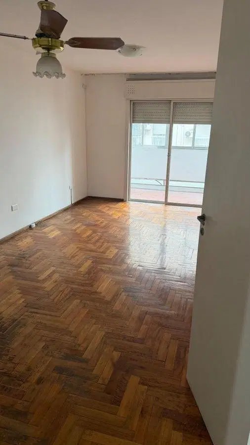 Departamento de 80 m² con 3 dormitorios en venta en Centro Rosario 2
