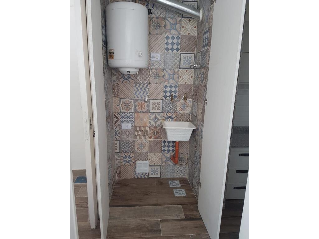Excelente Depto de Tres Ambientes con Cochera en Caba 5