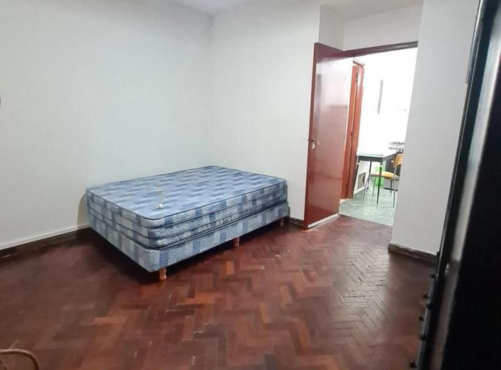 Departamento de tres ambientes amboblado 4
