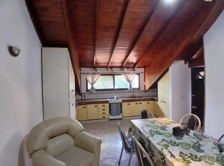 Casa de 3 ambientes en El Palomar 4