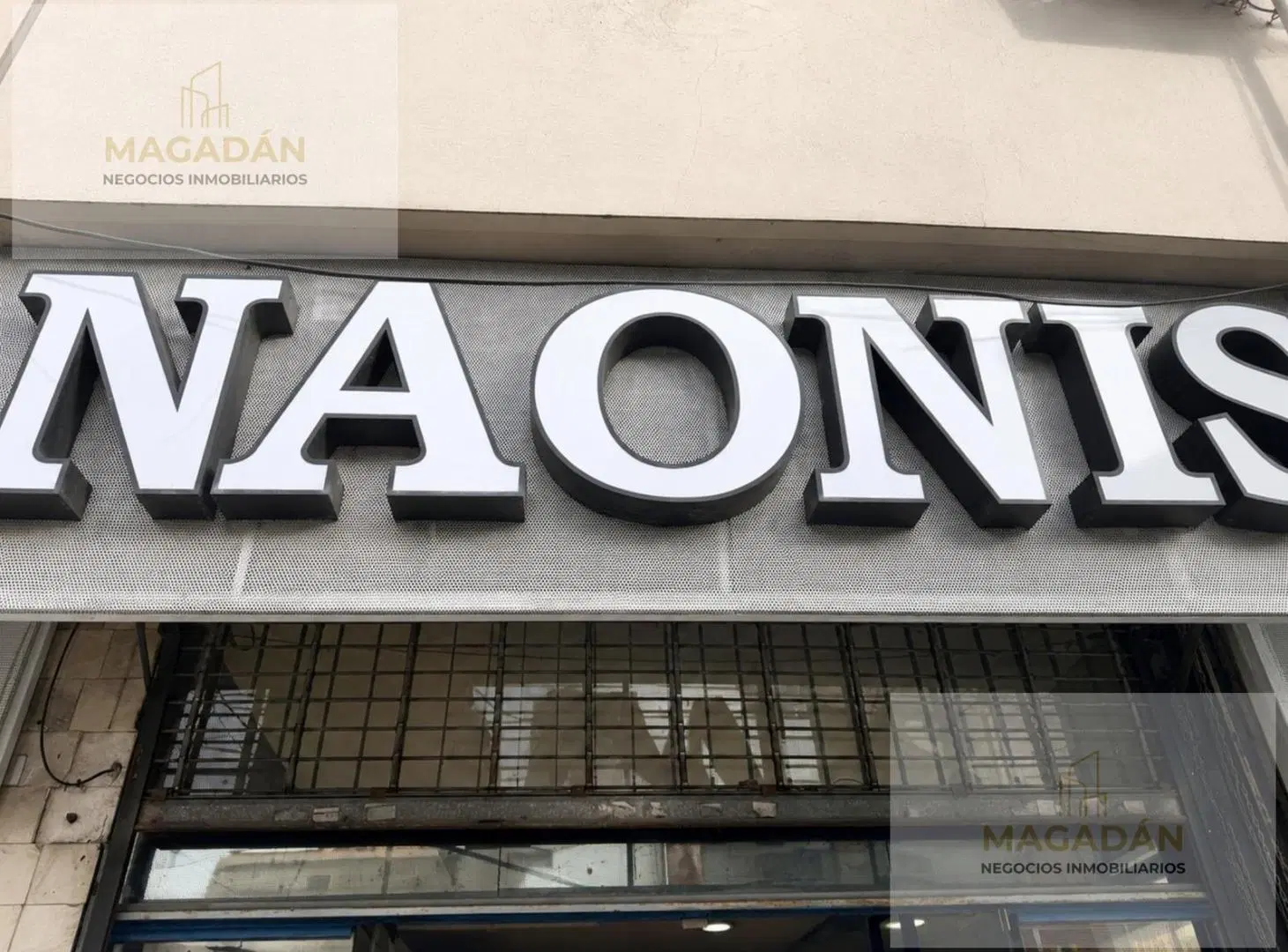 VENTA - Local en Galeria Naonis - Ramos Mejia 5