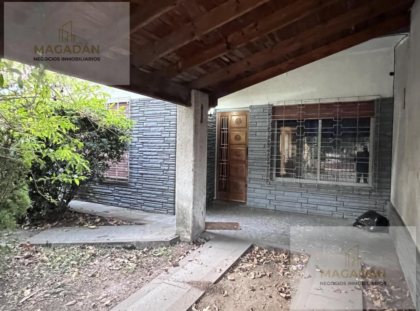 VENTA | Casa 4 ambientes en Ramos Mejia