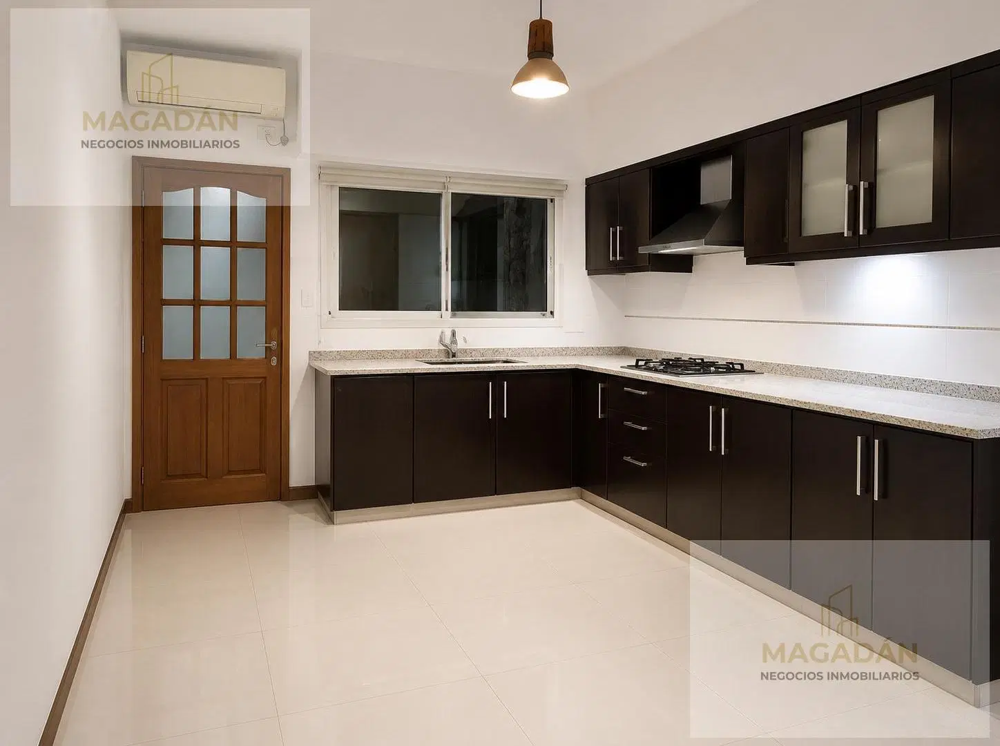 Venta de triplex 4 ambientes - Zona Ramos Mejía - Apto credito - Acepta Permuta 4