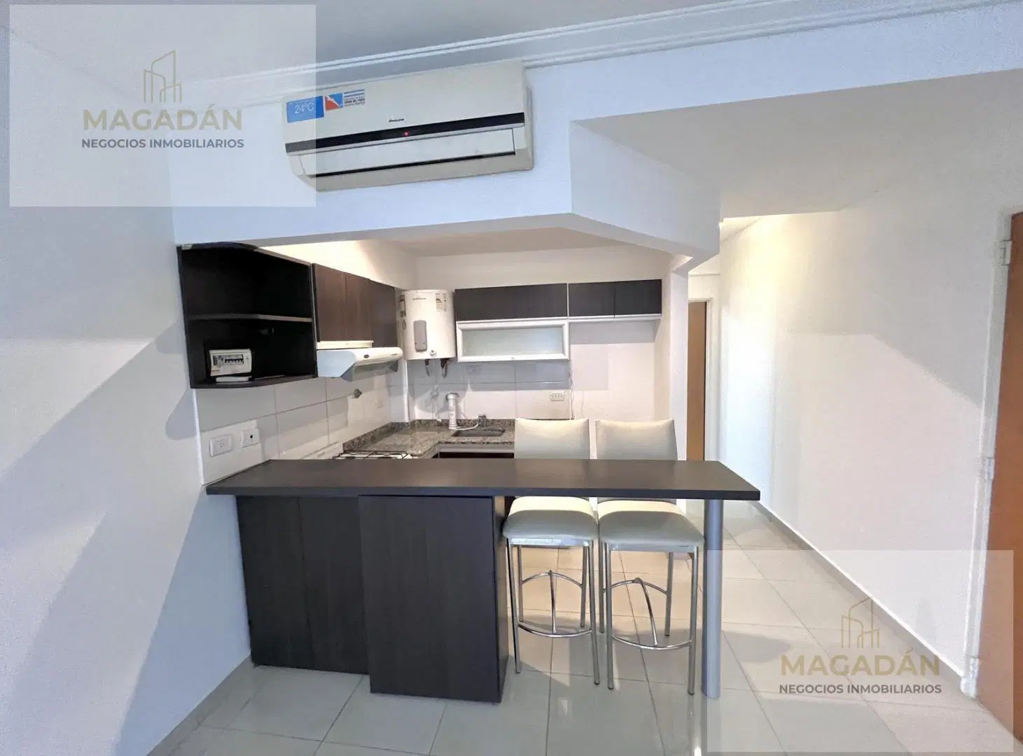 VENTA | Departamento 2 Ambientes con terraza y Parrilla en Ramos Mejia. 4