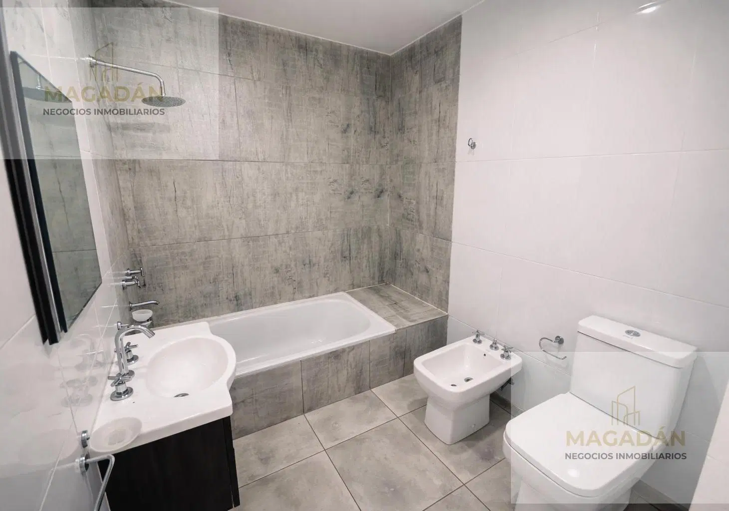 Venta-Departamento Mono ambiente- Villa Luzuriaga - ACEPTA PERMUTA 2