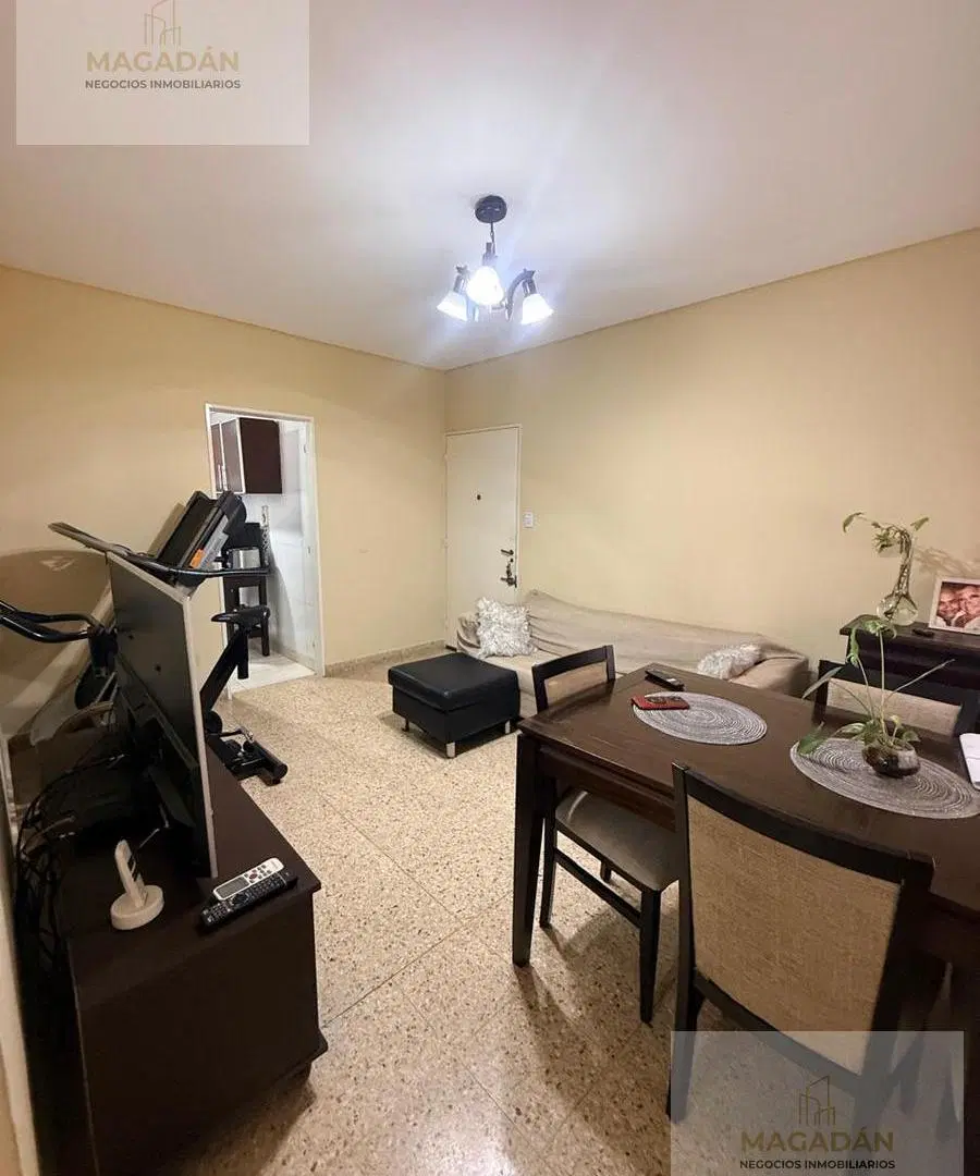 Venta departamento 3 ambientes - zona San Justo - Acepta permuta - apto crédito 4