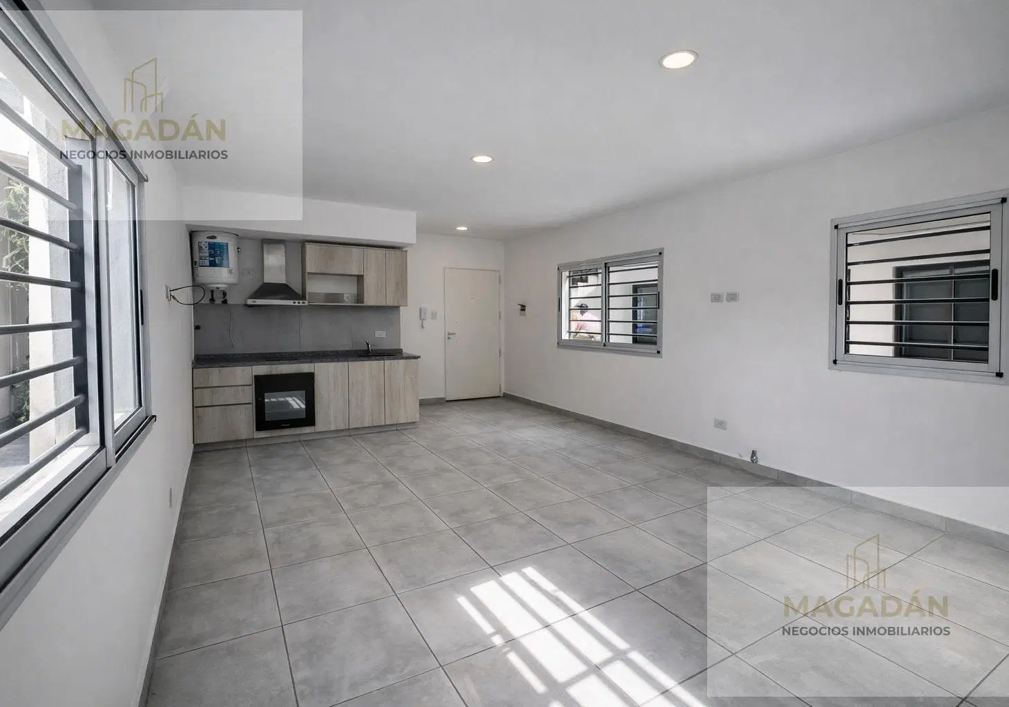 Alquiler-Departamento Mono ambiente- Villa Luzuriaga 4