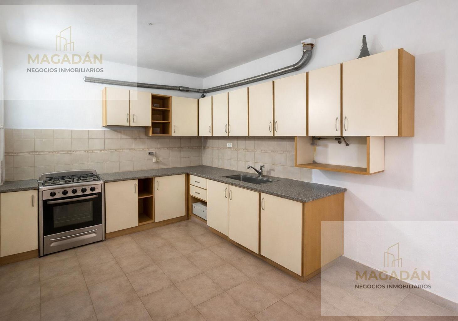 Foto de Venta Ph 5 ambientes - Villa Sarmiento, imagen 3