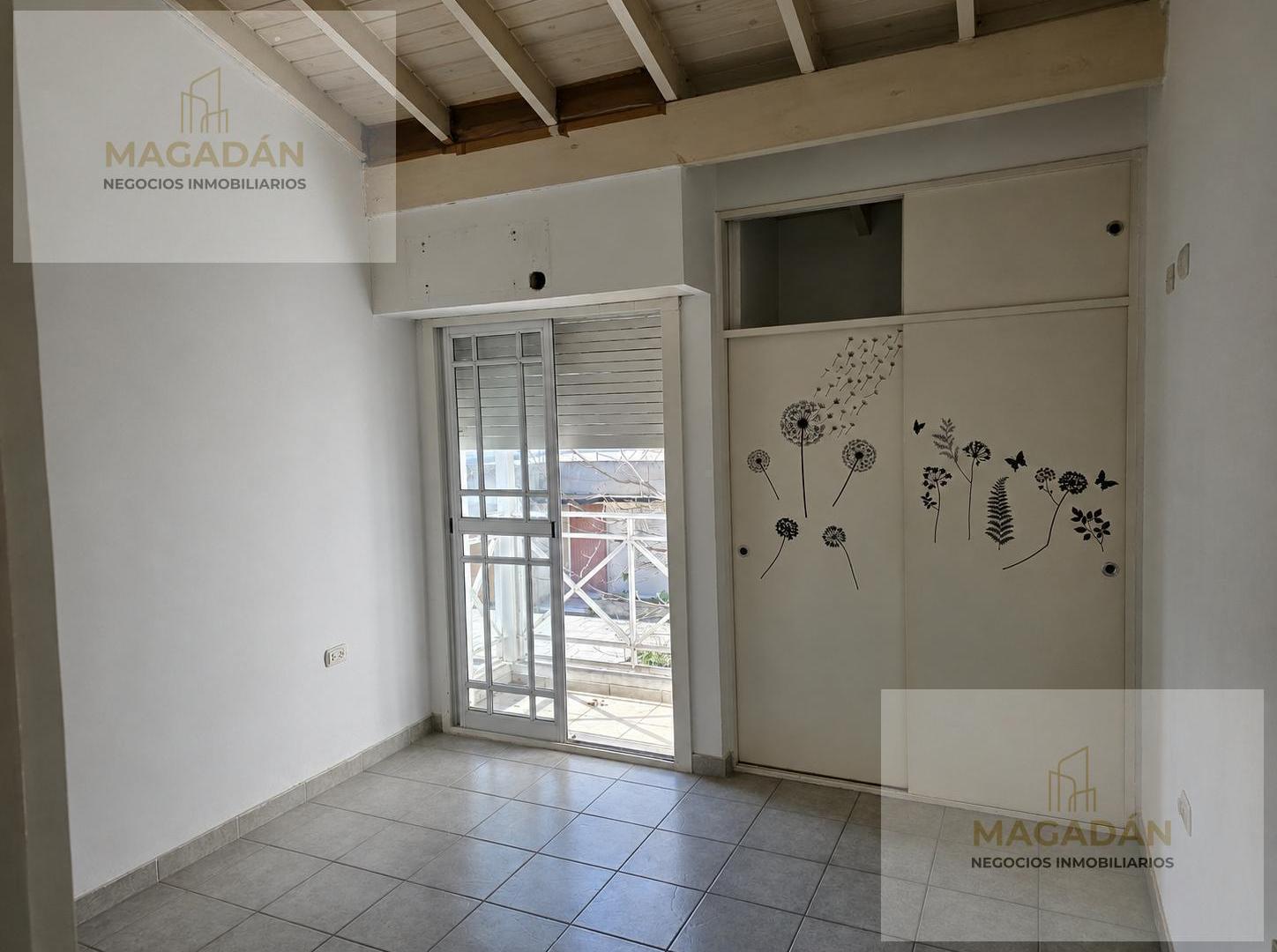 Foto de Venta de Triplex 4 ambientes - zona Ramos Mejia, imagen 5