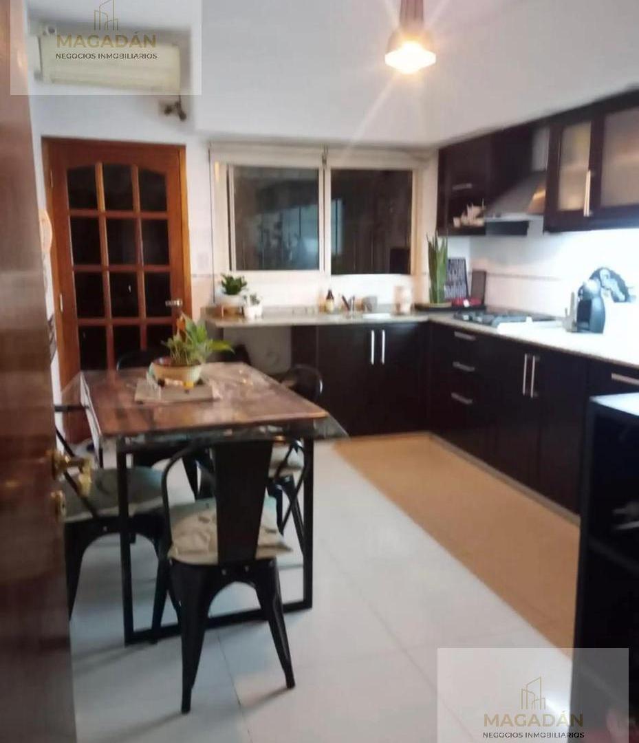 Foto de VENTA-Triplex 4 ambientes con cochera -RAMOS MEJIA-ACEPTA PERMUTA, imagen 1