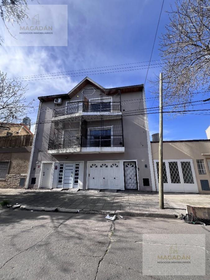 Foto de VENTA | PH 4 Ambientes en Haedo, imagen 2