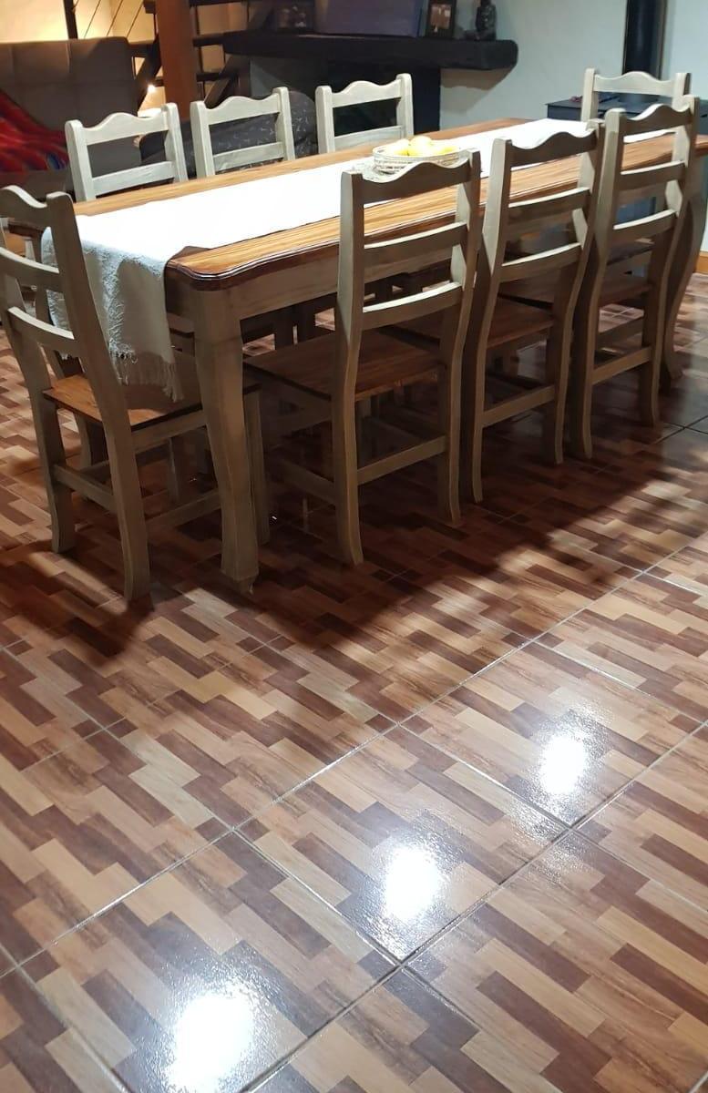 CASA EN COUNTRY UBAJAY