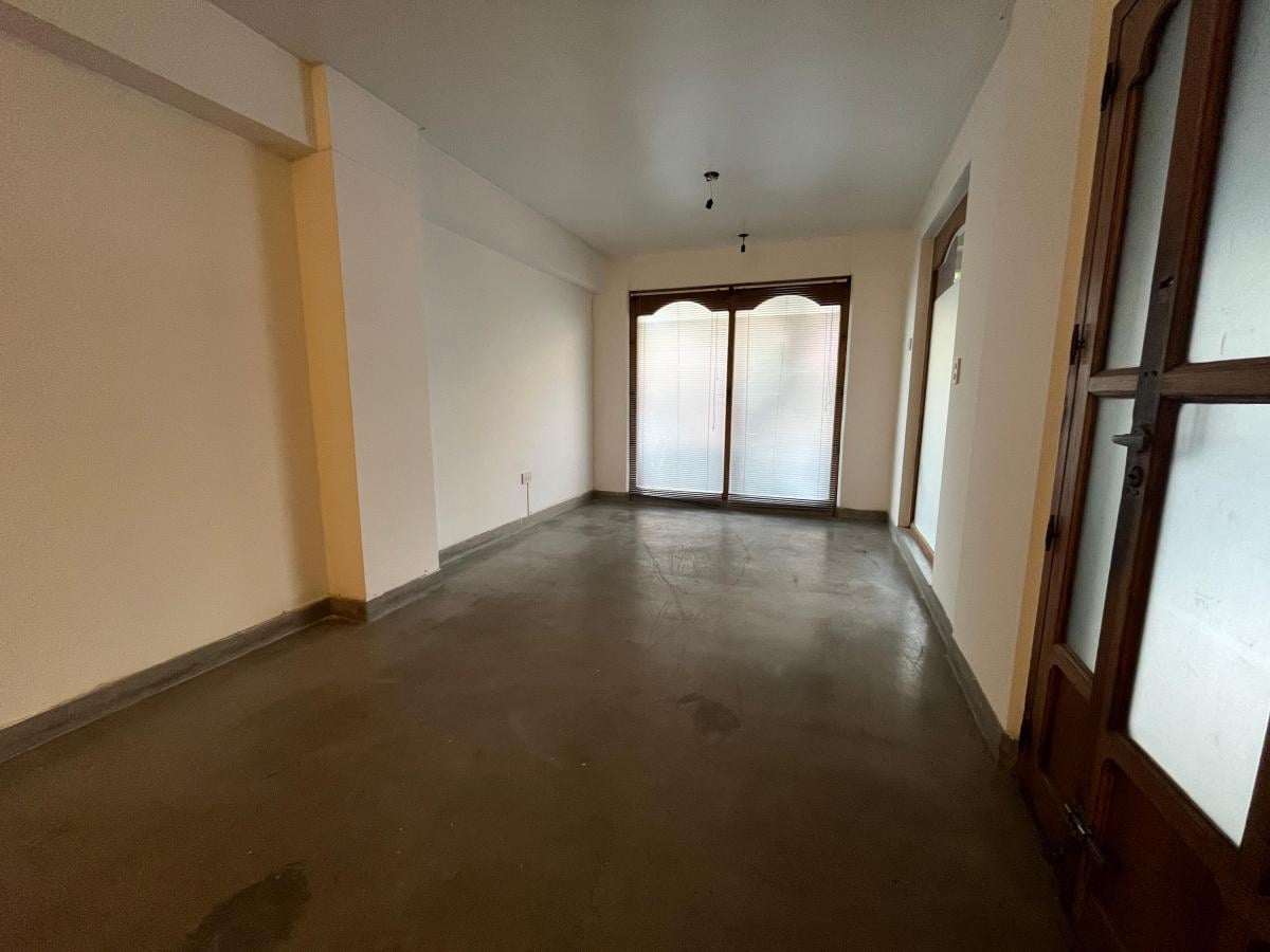 Foto de VENTA | LOCAL COMERCIAL | CATAMARCA 33 P.B, imagen 2