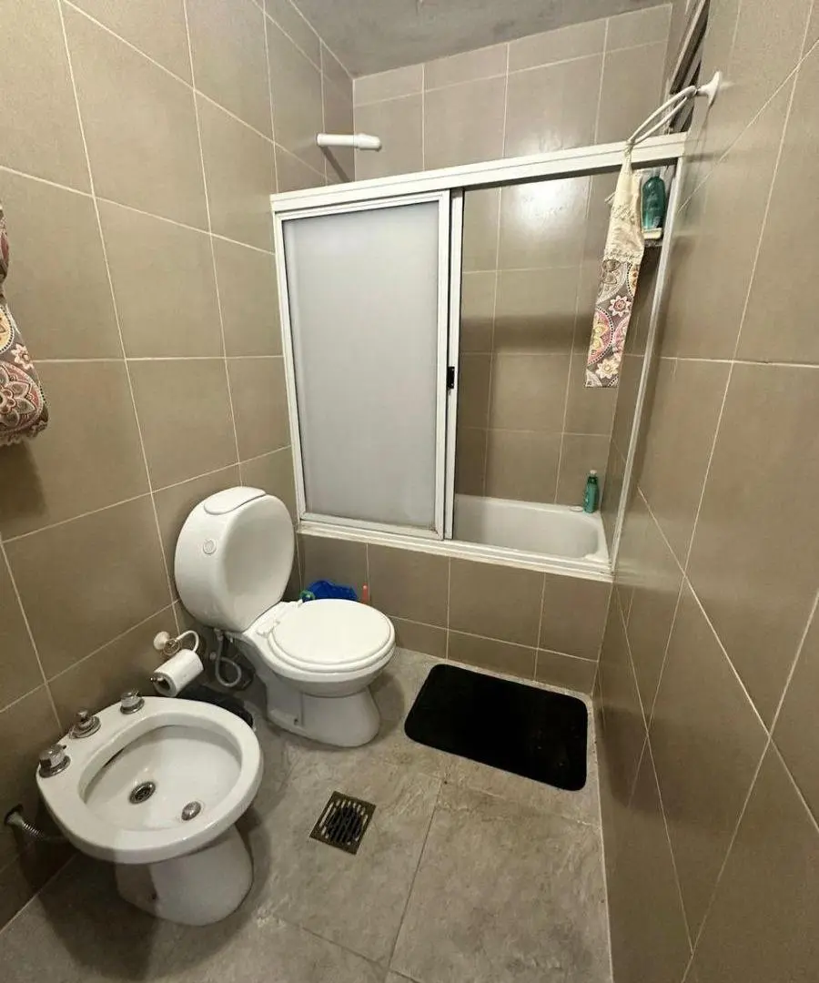VENTA | CASA 4 DORMITORIOS | VENECIA 2180 YB 3