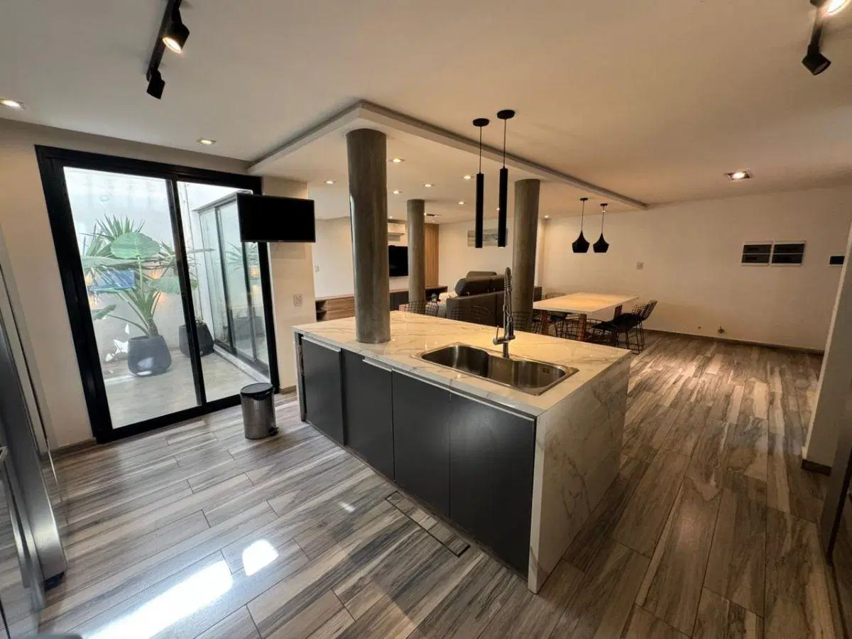 VENTA | CASA 4 DORMITORIOS | SAN MARTIN 2295 SMT 3