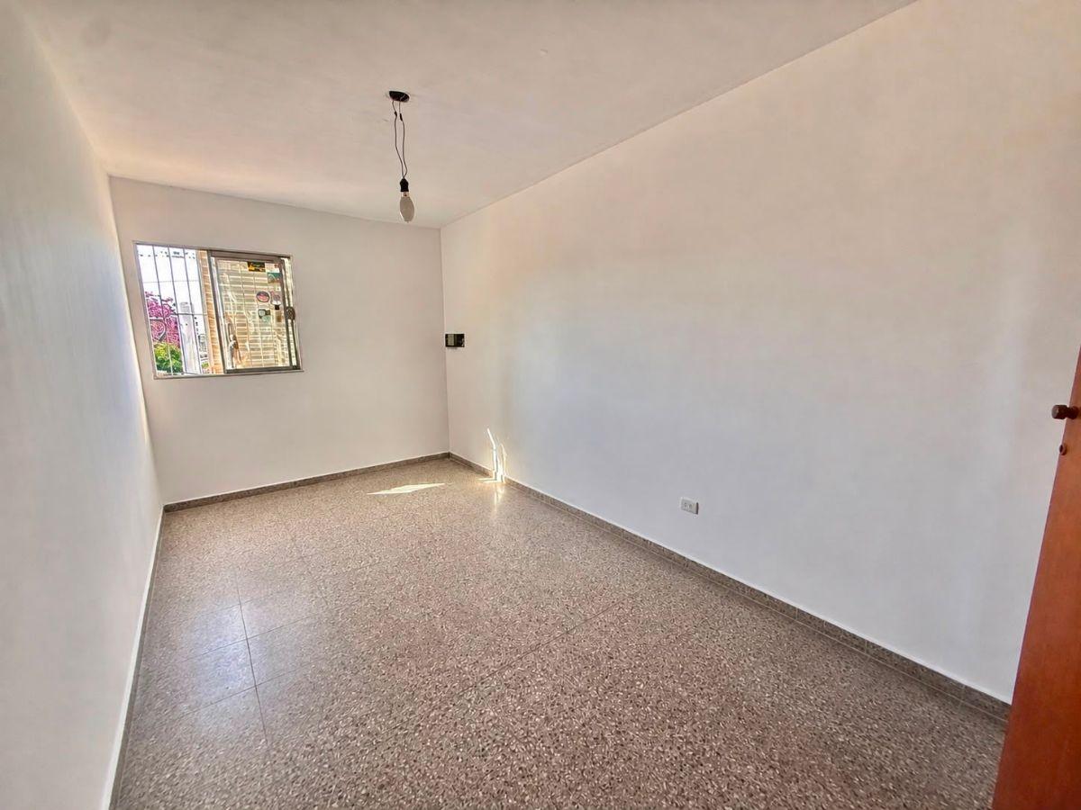Foto de VENTA | DEPTO 3 DORMITORIOS + COCHERA | AV CORONEL SUAREZ SMT, imagen 5