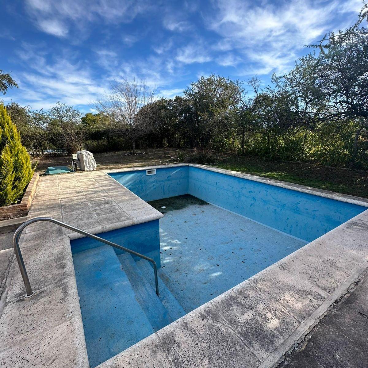 Villa Allende Golf, con Vistas a Las Sierras y Parque de 3000 M²! 1