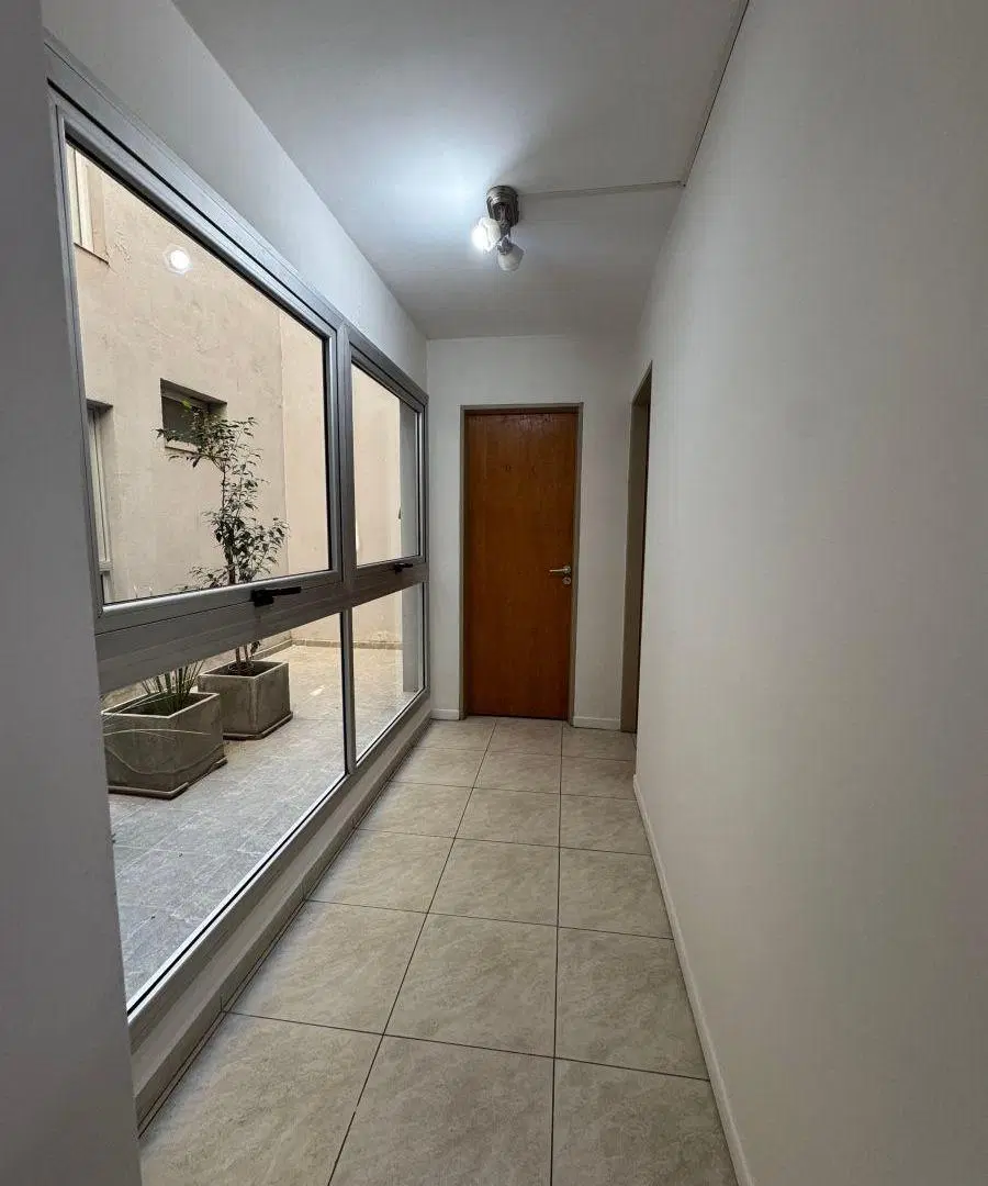 Oficina en Venta a Metros de La Cañada | 2 Privados y Escritura 4