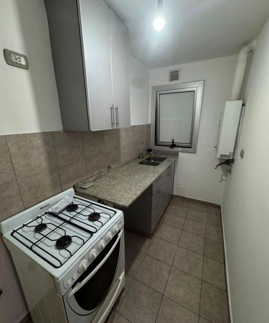 Foto de 1 dormitorio c/ Terraza propia! 27 de abril al 400 frente a la, imagen 4