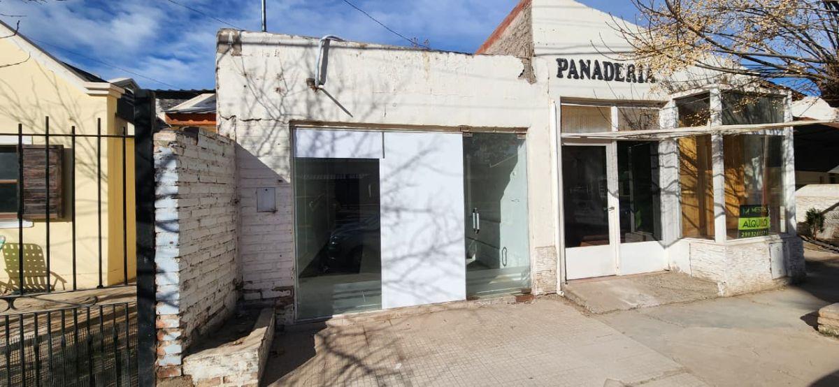 LOCAL COMERCIAL DISPONIBLE EN CENTENARIO