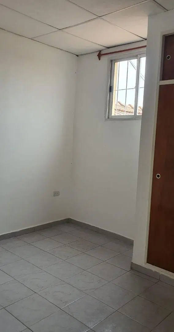 DEPARTAMENTO EN ALQUILER – MARCIAL BRAVO Y CHILE, CENTENARIO 3