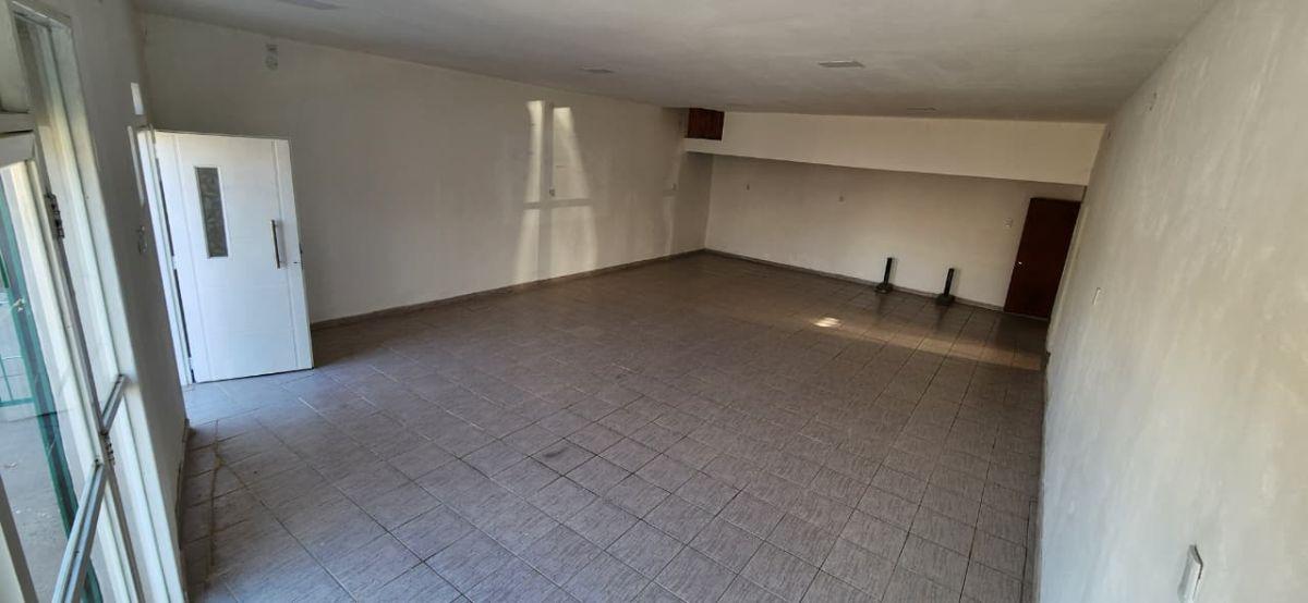 Foto de LOCAL COMERCIAL EN ALQUILER, imagen 4