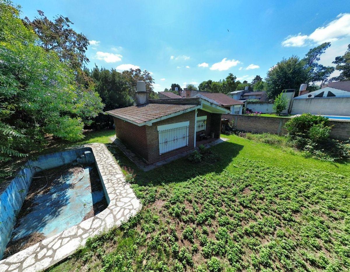 CASA SOBRE LOS OLIVOS EXCELENTE UBICACION COMERCIAL