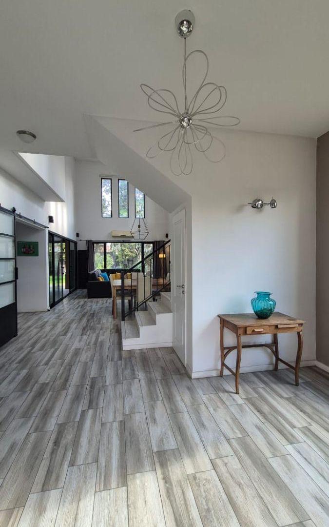 Foto de Casa venta Ingeniero Maschwitz, barrio cerrado y pileta., imagen 2