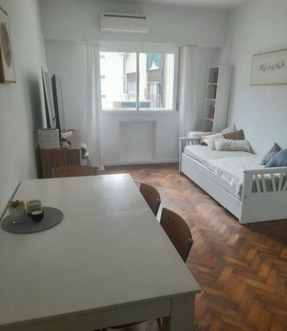 Foto de Departamento en Venta luminoso 3 Ambientes en Recoleta, imagen 1