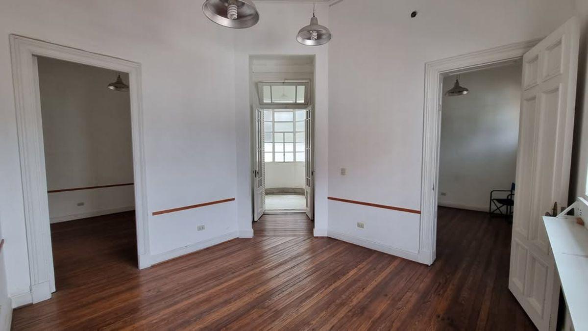 Foto de Departamento en Venta 4 Ambientes 102 m² en Balvanera, imagen 5