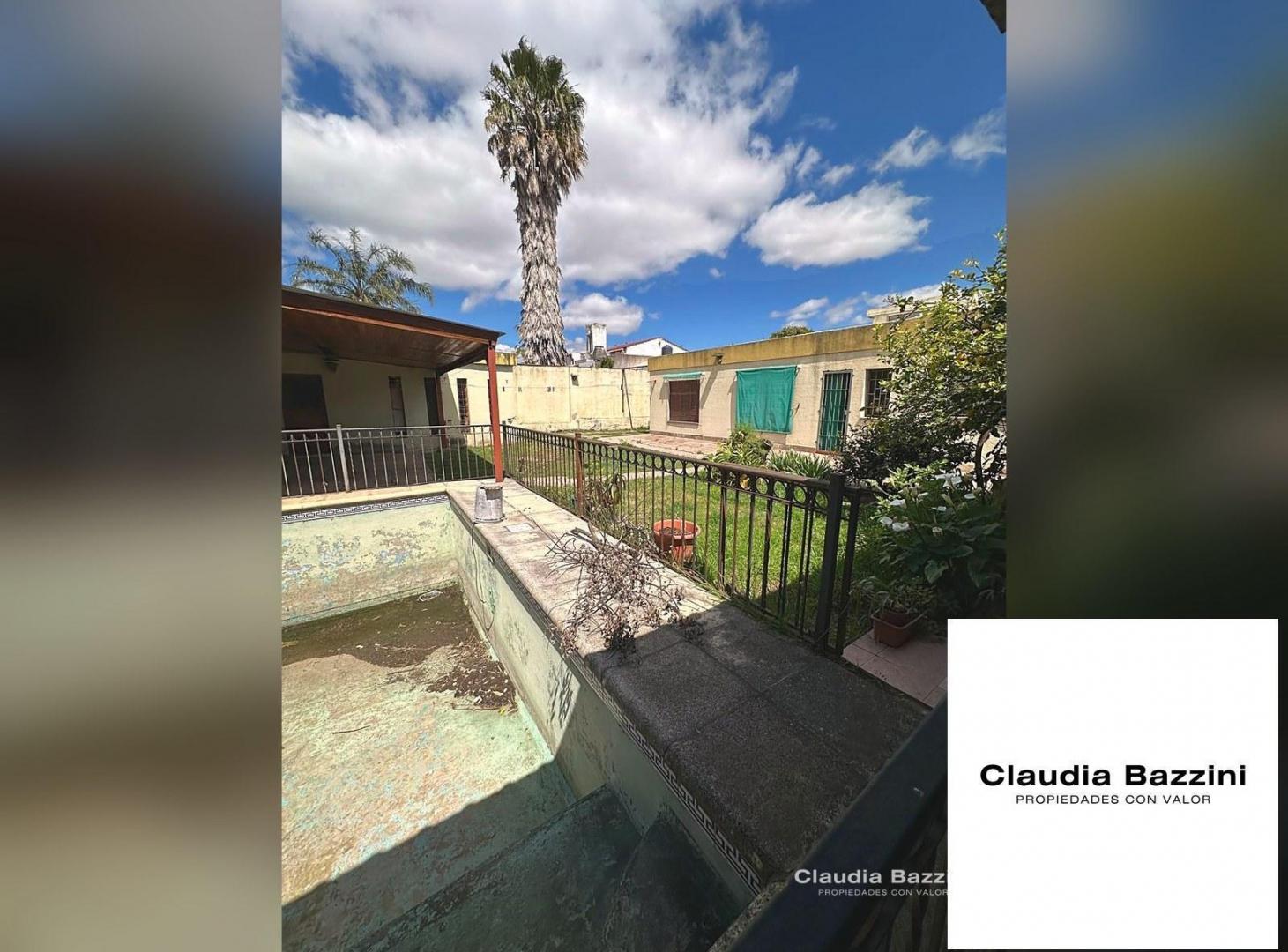 Foto de Casa 3 dormitorios con pileta - Venta - Barrio Rosedal, imagen 4