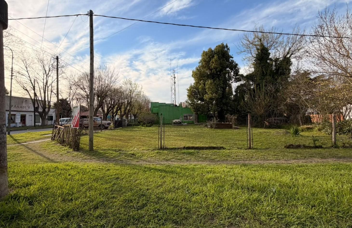 Foto de VENTA LOTE ESQUINA VERONICA T-827, imagen 2