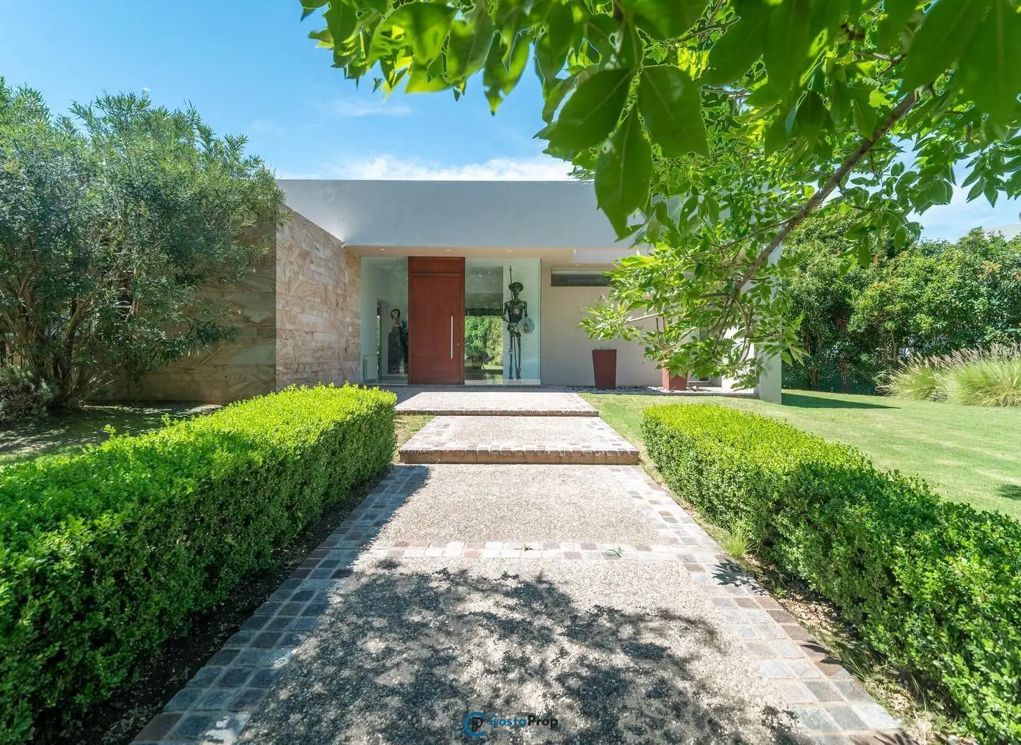 Fincas del Sur * Única e impecable todo planta baja * 4 dormitorios 2