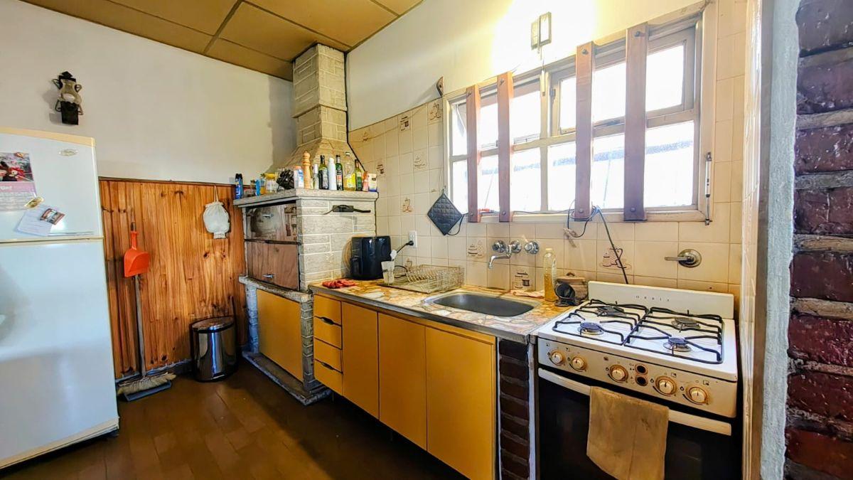 Foto de Chalet tipo casa en venta, apta crédito, con cochera y parque en, imagen 2