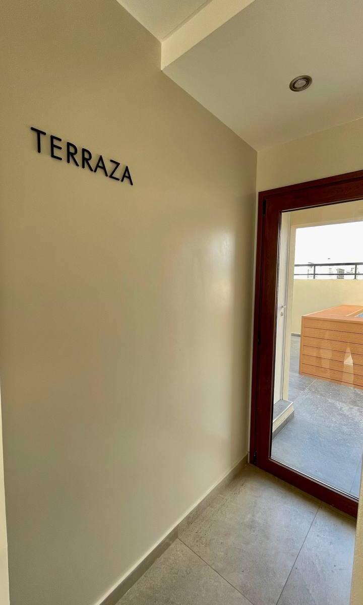 Piso de Categoria en Venta E Calle 47 E/ 12 y 13 1