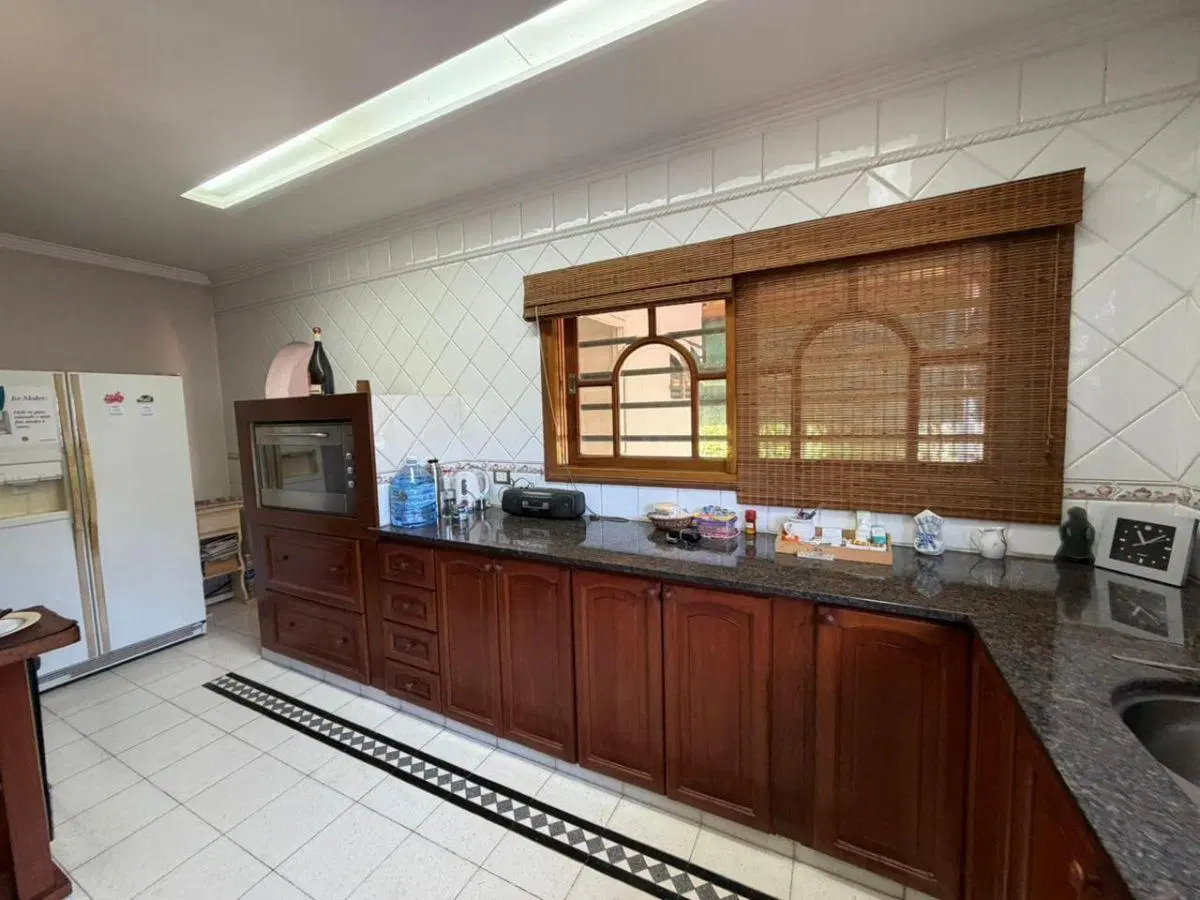 CASA 3 DORMITORIOS EN VENTA, CALLE 4 ENTRE 33 Y 34 3